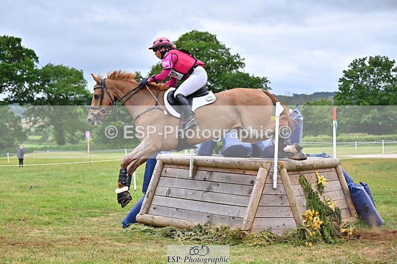 250524A-133422-10946 - B-370-Emma.Hyslop-Webb-KBS.TIME.TRAVEL