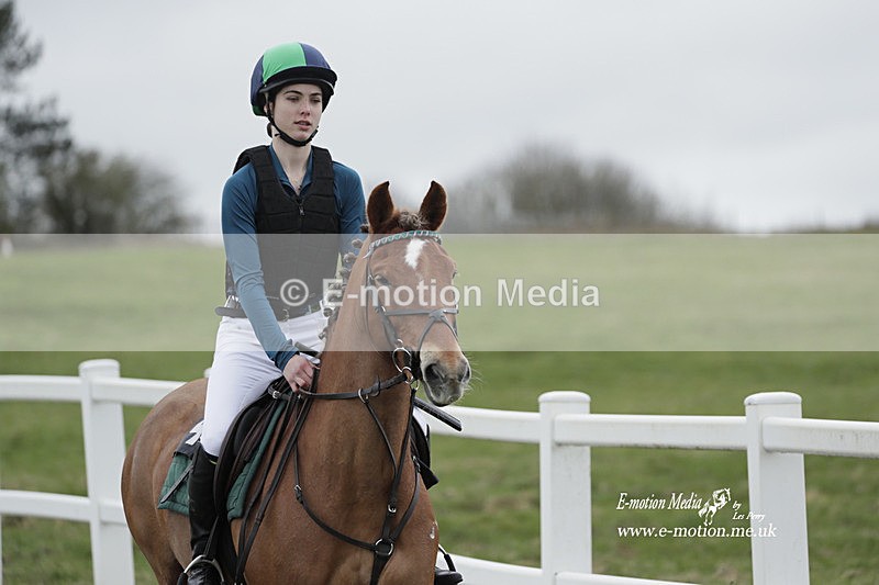 PtP 260323 0027 - New Forest Hounds Point-to-Point Larkhill 26/03/23