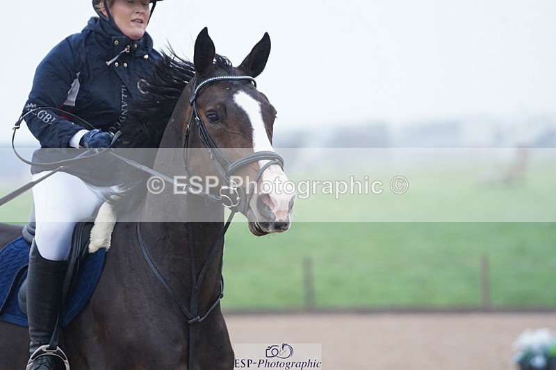 241006A-130928-06959 - Cls 20 Snr Newc & 1.10 Open