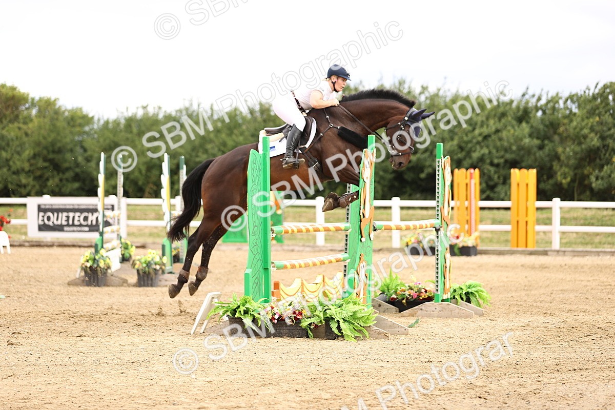 SBM_003080 - Class 21 - Senior Newcomers - 1.10m