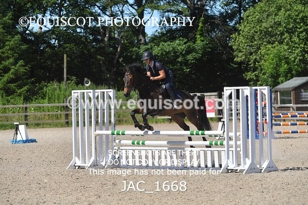 JAC_1668 - CLASS 3 Senior British Novice/ 90cm Open