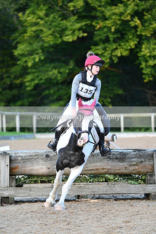 WJ7_7102 - Time 17:12 to 17:30