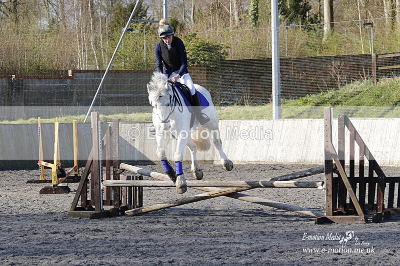 _EST0091 - Bourne Valley Riding Club Winter Showjumping 27/03/22