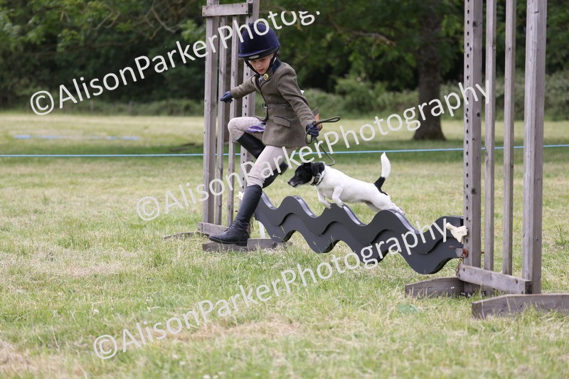 20260614-4432 - Class 25 - Horse and Hound Jumping