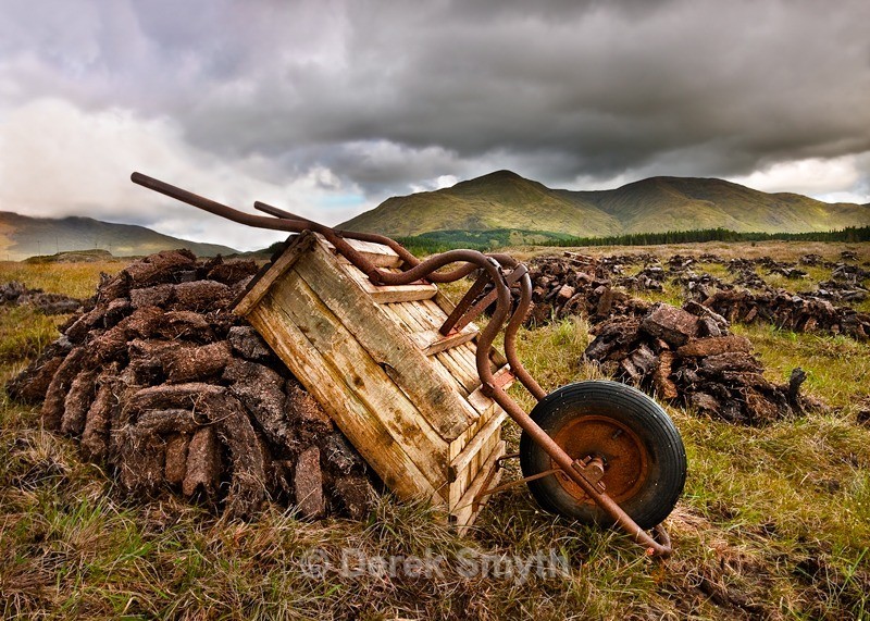 Peat Cutting In Ireland - Irish Turf Cutting