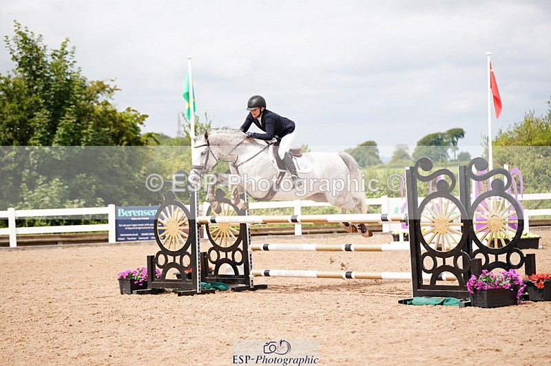 240804A-123434-10862 - Cls 51 1.05m Amateur Qualifier