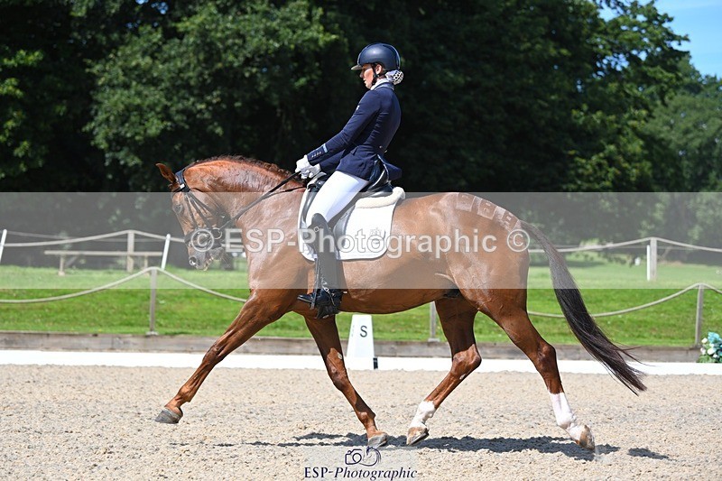 230811-115130-01092 - Cls 4 Adv Medium Silver