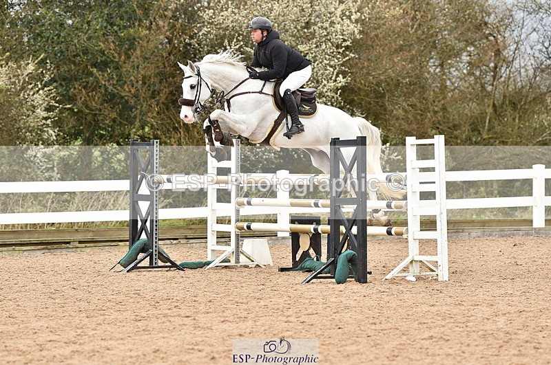 240327A-141210-00704 - Cls 5 Foxhunter and 1.20m Open