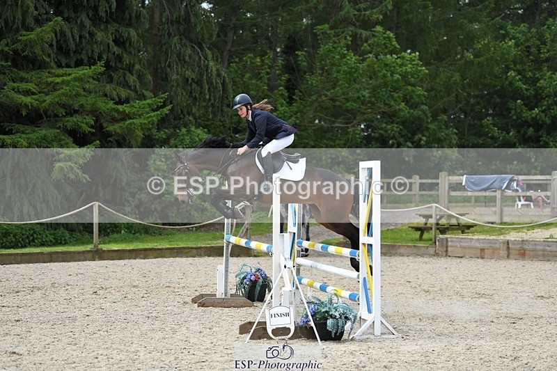 230514-111304-10360 - Cls 33b Snr 1.00m Open Final