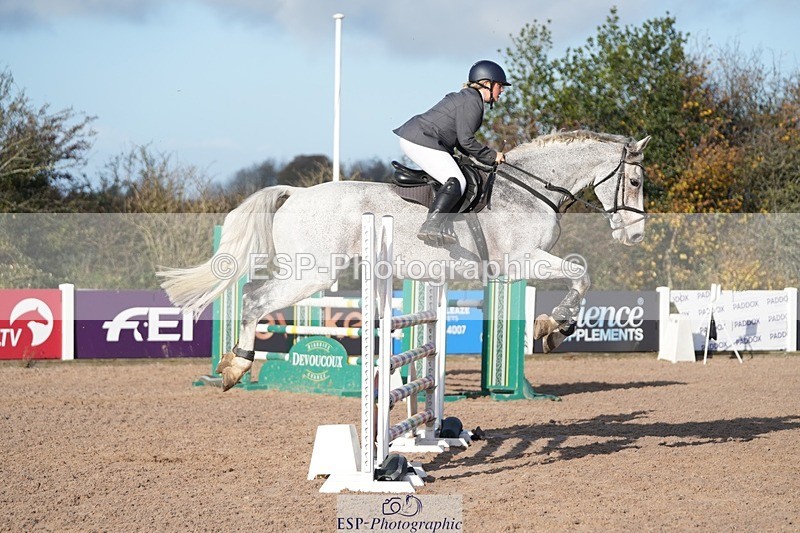 251108-101805-02098 - Cls 11 Snr 1.05m Open