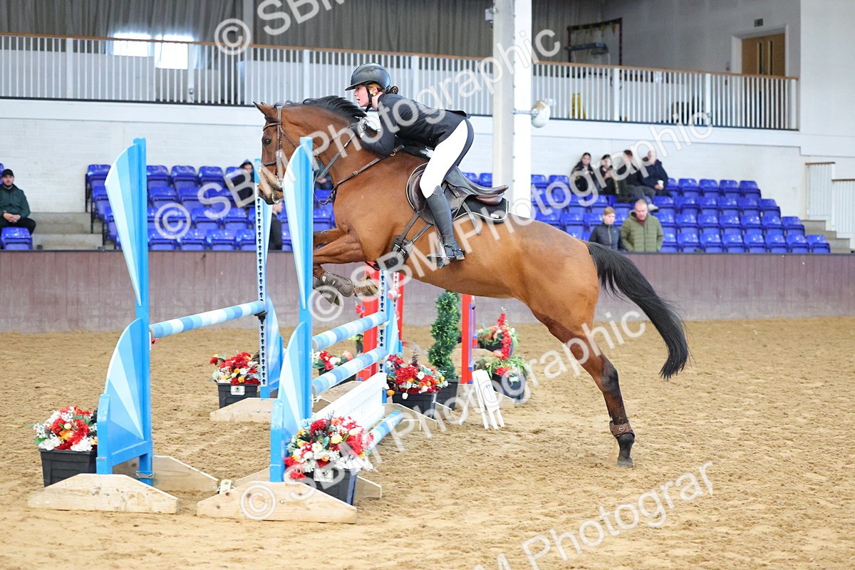 SBM_005384 - Class 22 - Bliss of London Novice Winter Championship Qualifier 90cm