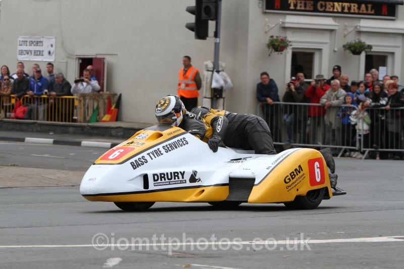 Gary Bryan & Jamie Winn - Sure Sidecar Race 2