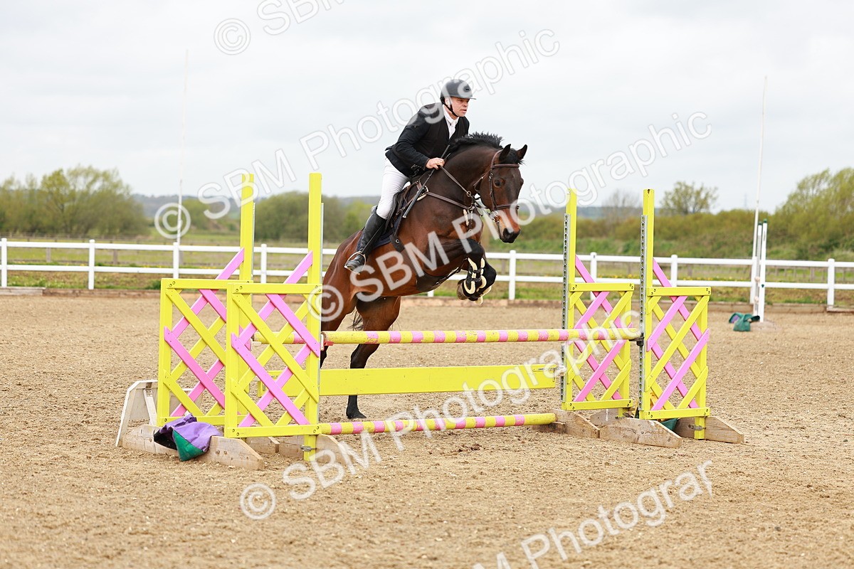 SBM_001951 - class 8 - Senior British Novice - 90cm