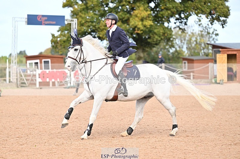 251005-101532-02709 - Cls 15 Foxhunter and 1.20m