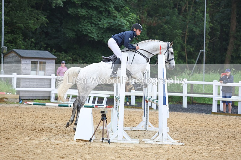 3E7A5259 - Class 4: Senior British Novice/90cm open