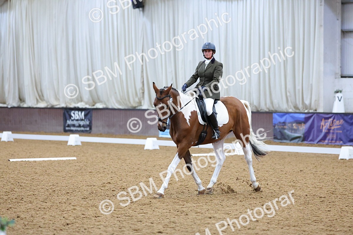 SBM_000493 - Class 2 - Intro 3 - Championship 9.54-10.50