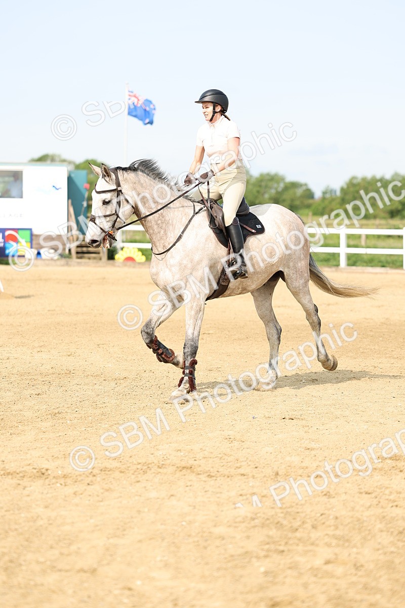 SBM_003933 - Class 15 - Clear Round