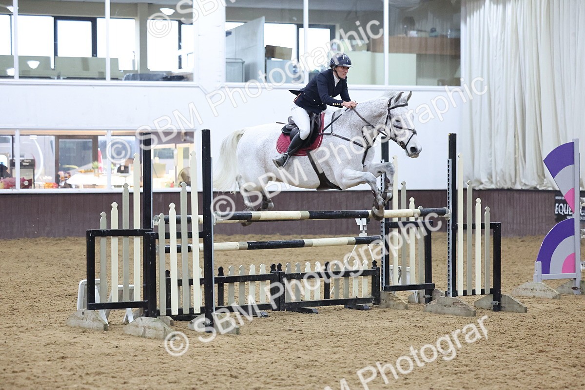 SBM_001613 - Class 5 - Senior Foxhunter -1.20m