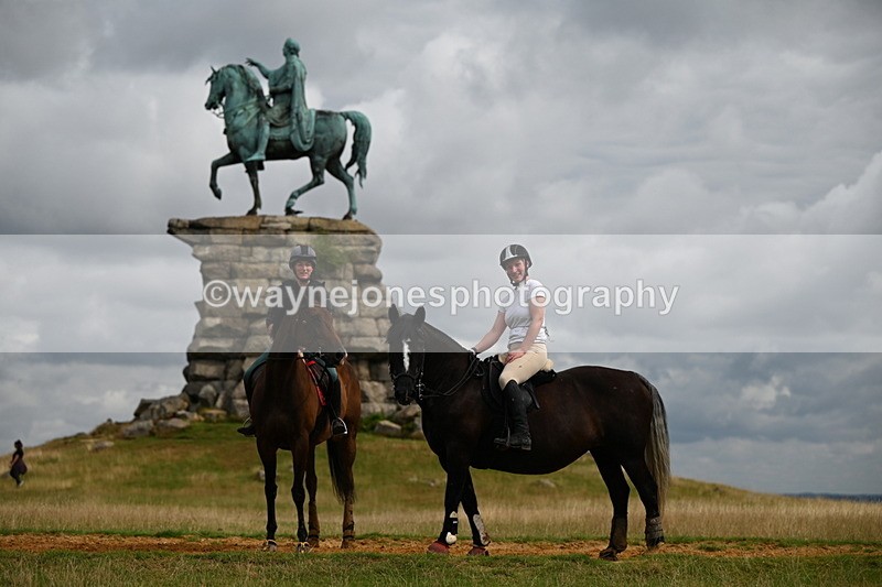 DSC_4354 - Time at Statue 09:50 to 11:09