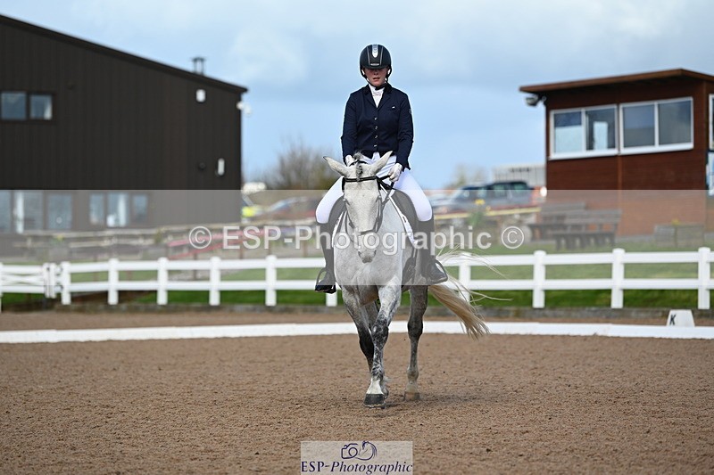 240323A-150107-02337 - UnA Novice 28