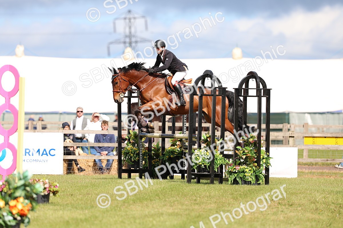 SBM_13356 - Class 206 - Senior Newcomers - 1.10m Open