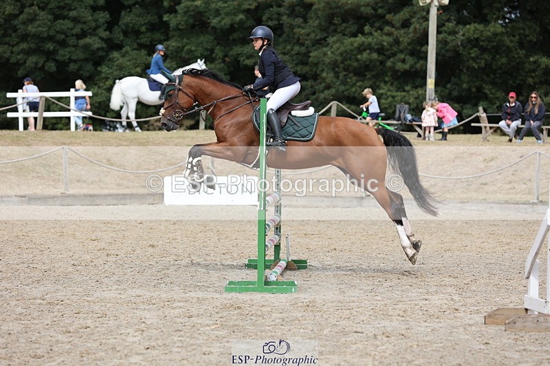 250829A-113722-01422 - Cls 7 British Novice and 90cm