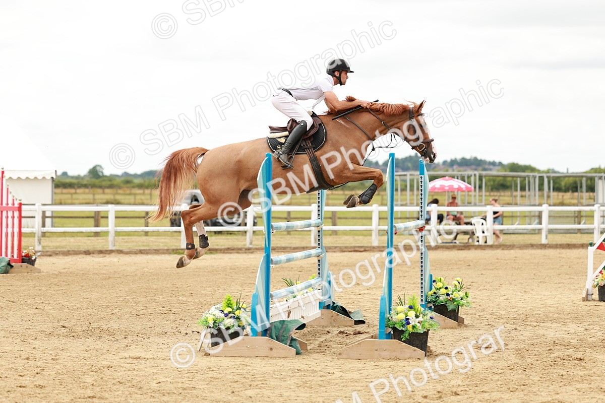 SBM_018210 - Class 21 - Senior Newcomers Championship 2d Rd