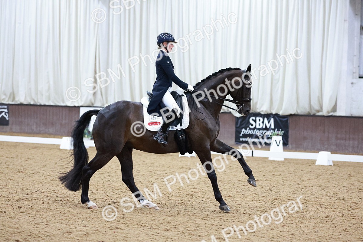 SBM_021677 - Class 14 - FEI Grand Prix - 18.52-19.37