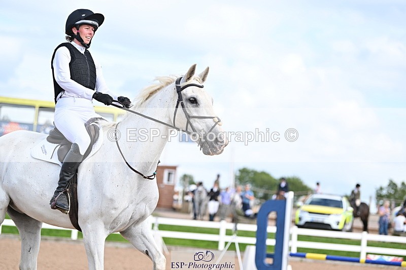 240806A-164052-00325 - 70cm BS Club & Schools