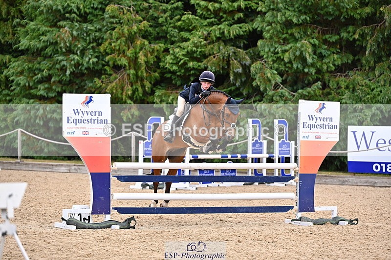 250802A-125056-03174 - A-042-Pippa.Krzywiec-LIMITED.EDITION