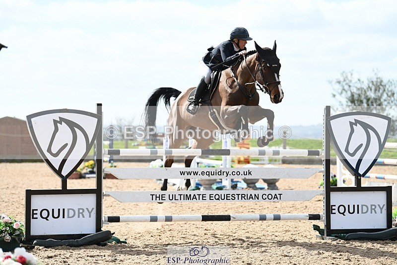 250328-130931-01154 - Cls 3 Snr Foxhunter