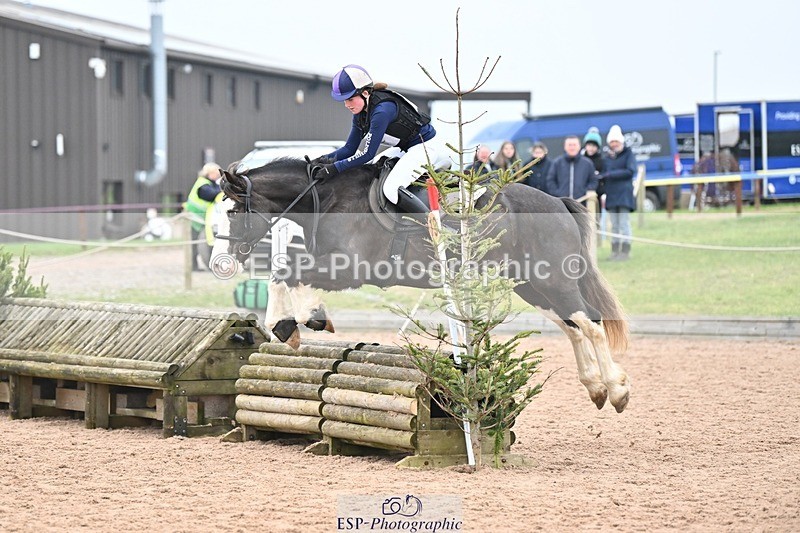 250118-105300-00522 - Cls 2 A&B 80cm 10.45 to 11.40