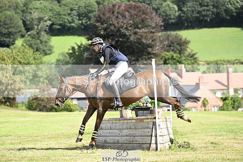 240825X-113801-32571 - 70cm XC 11.00 to 12.00