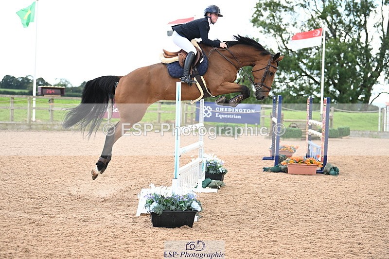 240912A-130825-01637 - Cls 3 Snr Foxhunter