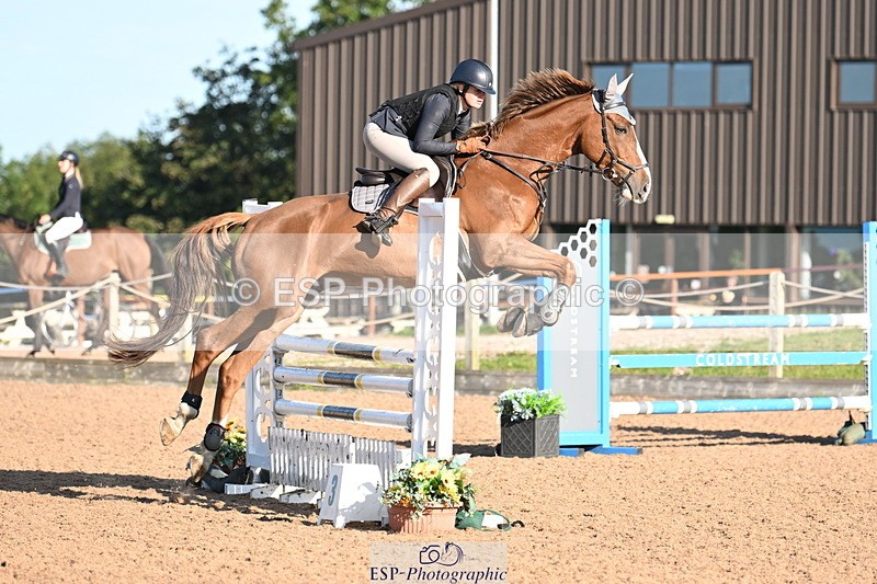 240913A-091106-03179 - Cls 13 Snr 1.05m & 1.10m Open