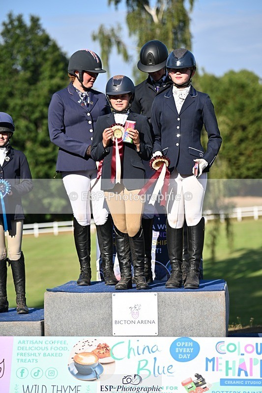 250822A-171120-24423 - Friday Presentations