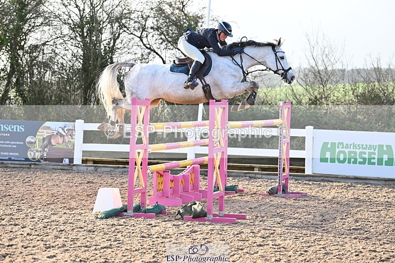 231209A-135423-01975 - Cls 15 National 1.30m & 1.40m