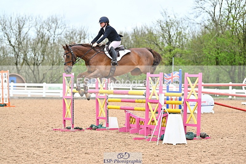 240501A-142206-01034 - Cls 8 Snr Foxhunter and 1.20m Open