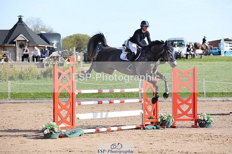 250427-094818-15067 - Cls 32 Young Horse 6yr old