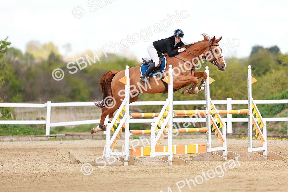 SBM_001901 - Class 4 - Senior Newcomers - 1.10m