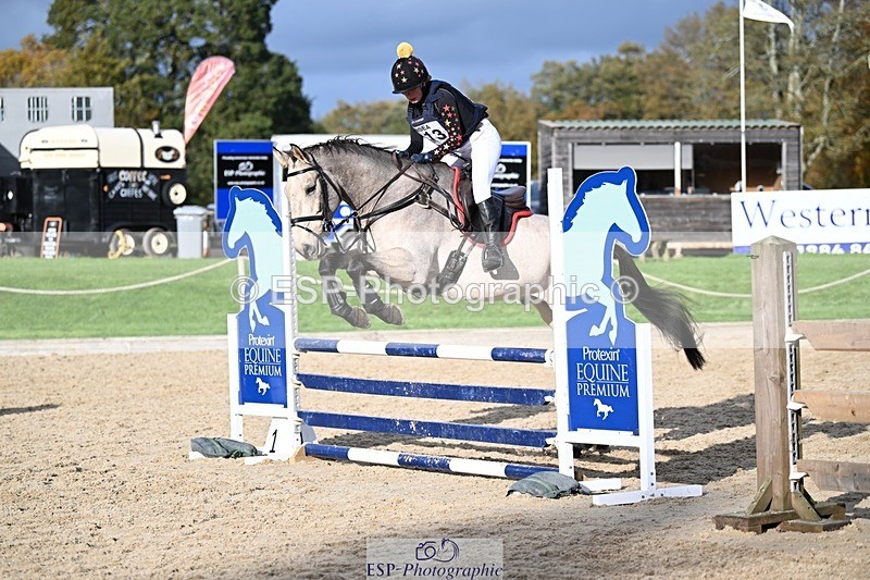 241117-133443-04201 - Cls 3 90-95cm 13.00 to 14.00