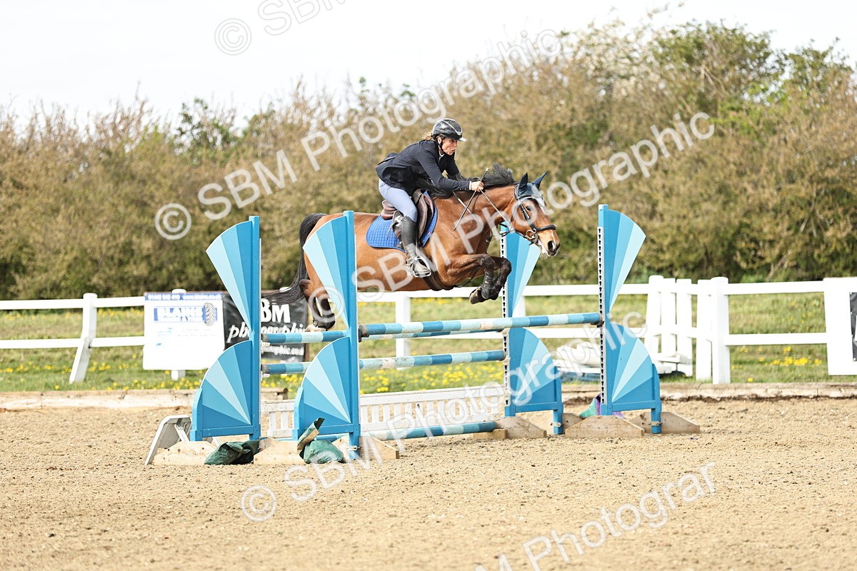 SBM_001305 - Class 4 - Senior Newcomers - 1.10m
