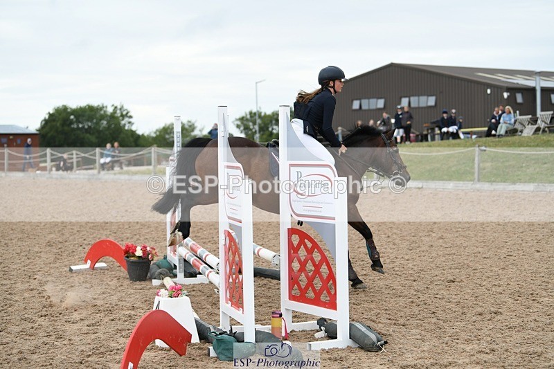 250807-101021-00080 - 60cms Round 1