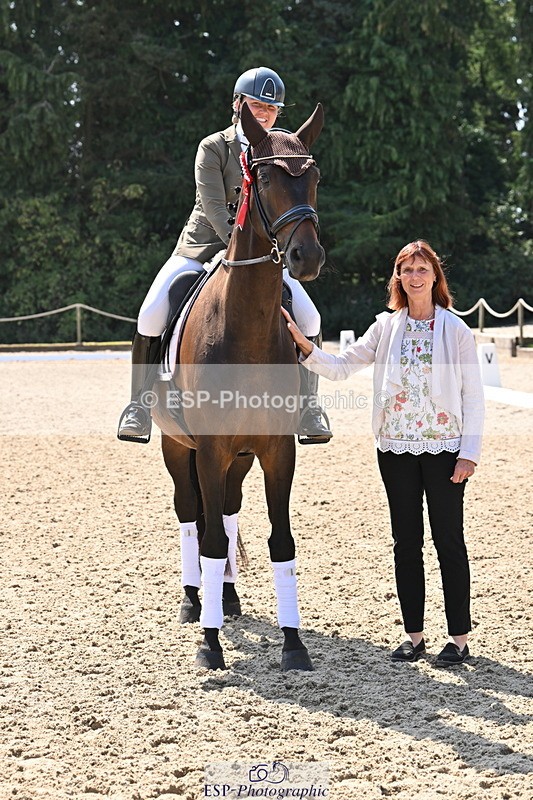 250810A-123333-06372 - Adv Medium GOLD Presentations