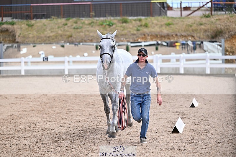 250716-131216-00395 - Trot Up 12.30 to 1.30