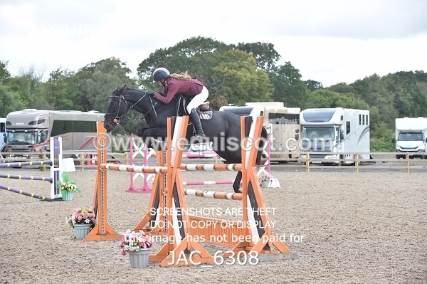 JAC_6308 - CLASS 10 SAT Junior 1.20m Open (Inc 148cm Restricted Open Championship Qualifier)