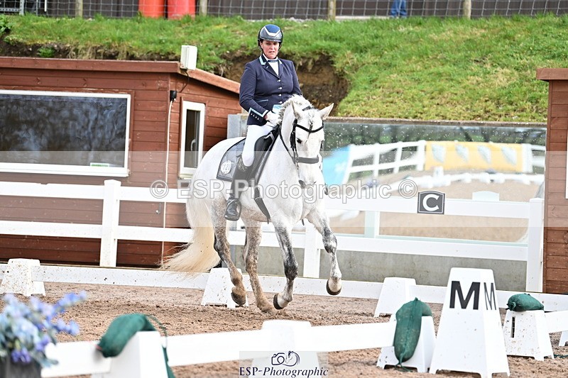 240218A-131021-07558 - 120-PAULA.LEE-Deseado.Santo