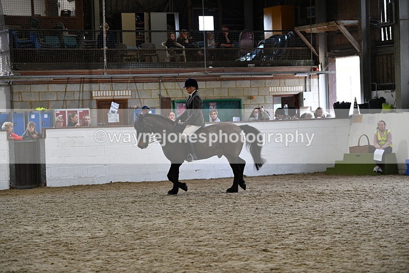 WJ5_6158 - Class 9 Ridden Veteran