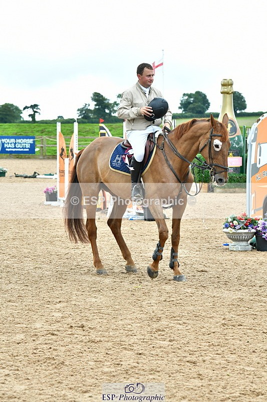 230723A-101039-10776 - Cls 4, 2 Star Small 1.30m