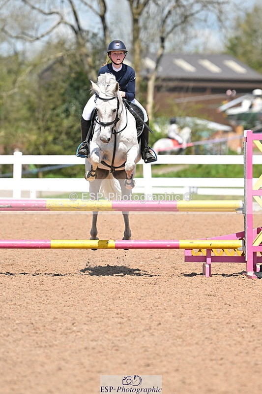 240504A-133405-01791 - Cls 18 & 19 Club & Schools 90cm